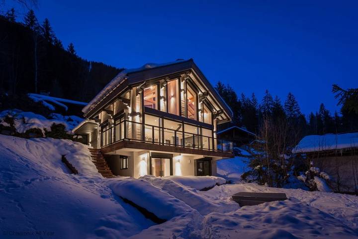 Chalet pour 8 personnes, avec jacuzzi et jardin à Chamonix-Mont-Blanc