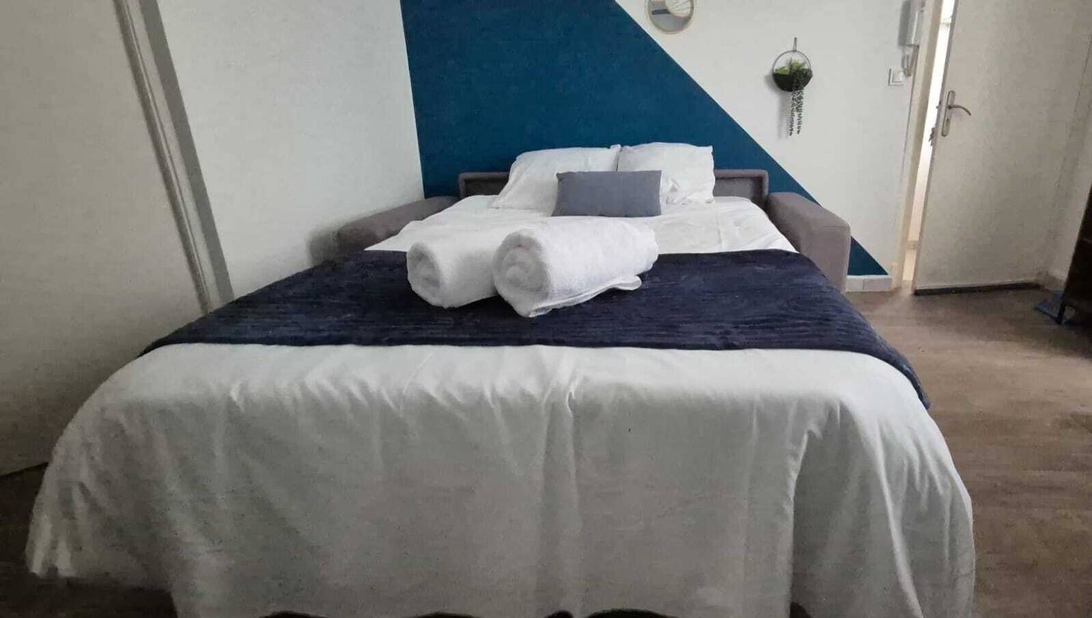 Ganze Wohnung, Le Nid de Néris - Proche des Thermes in Néris-les-Bains, Montluçon und Umgebung