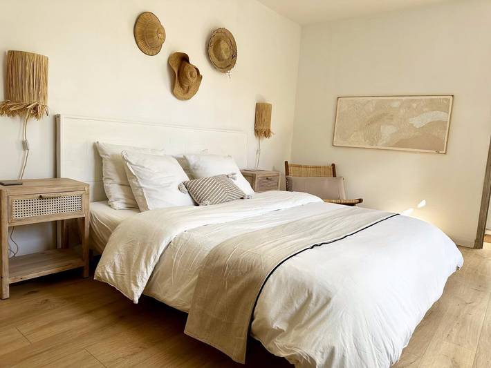 Gîte pour 6 personnes, avec terrasse et jardin, animaux acceptés à Canet-en-Roussillon - 4