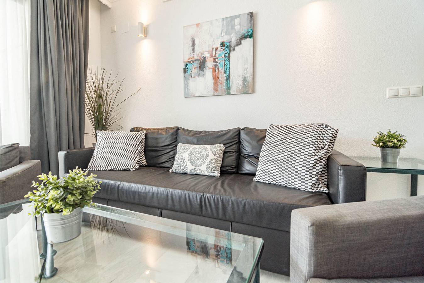 Entire apartment, Jardines Del Puerto 731 in Medina Gardens, Marbella