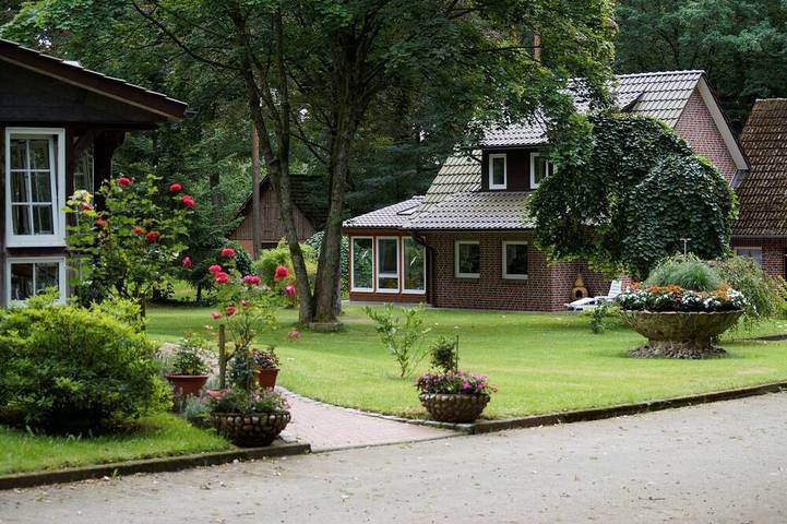 Ferienwohnung für 6 Personen, mit Garten in Bispingen