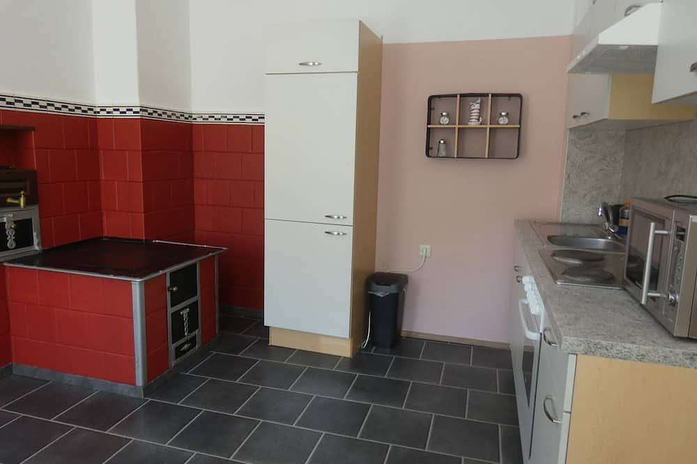 Ganze Wohnung, Komfortables Appartement (70 qm) mit 3 Schlafzimmern in Opponitz, Mostviertel