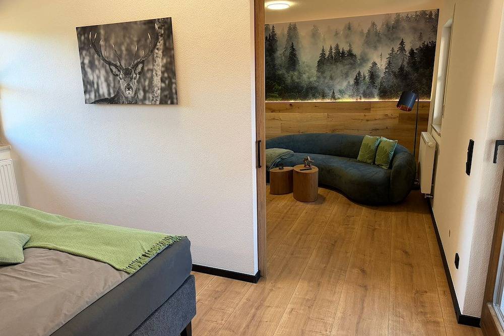 Ganze Wohnung, Gemütliches Appartement in ruhiger Südhanglage in direkter Nähe zur Natur in Neuschönau, Šumava Mountains