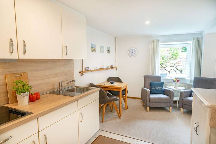 Ganze Wohnung, Romantische Auszeit in der gemütlichen Wohnung Jan im Trollhüs auf Amrum in Nordfriesische Inseln (Schleswig-Holstein) (Schleswig-Holstein), Norddorf