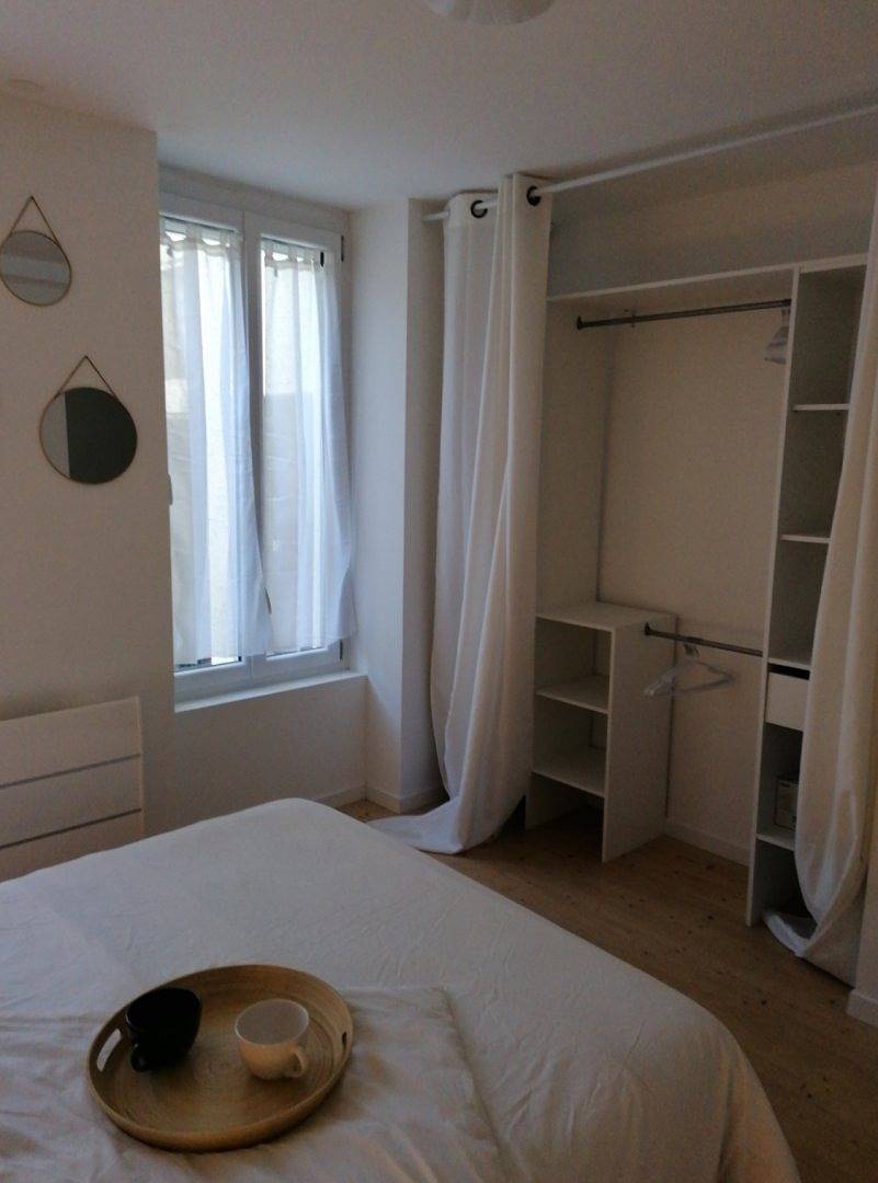 Appartement entier, Joli 2 pièces avec jardin privé in Rochefort, Région de Rochefort