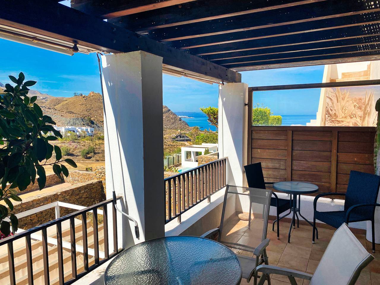 Vakantiehuis 'Luxe - Macenas Resort Zwembad' met Zeezicht, Wi-Fi en Airco in Mojácar, Costa de Almería