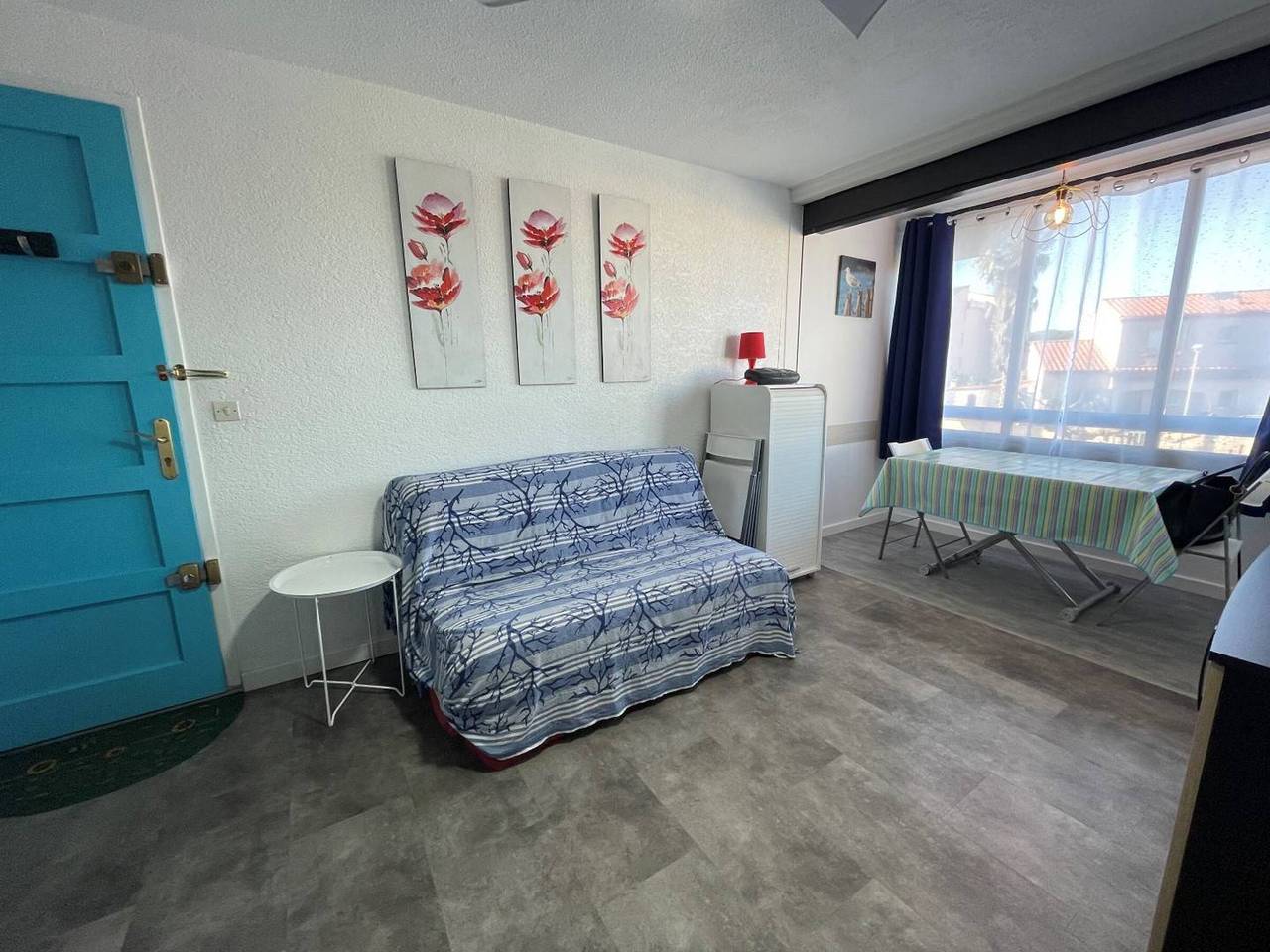 Appartement entier, Charmant 2P, 2 couchages, parking, loggia, proche plage et centre, animaux acceptés in Saint-Cyprien-Plage, Saint-Cyprien