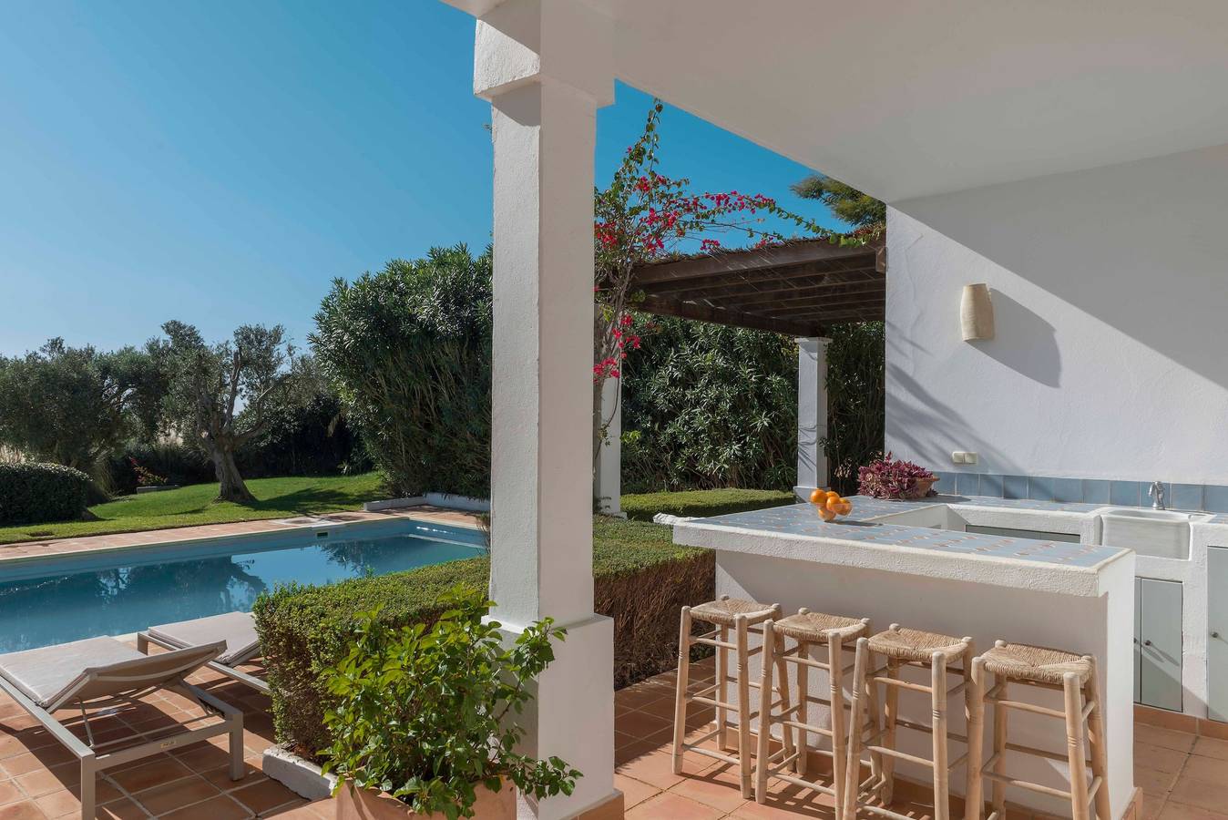 Casa de vacaciones 'Petunia' con piscina privada, Wi-Fi y aire acondicionado in Benalup-Casas Viejas, Costa de la Luz