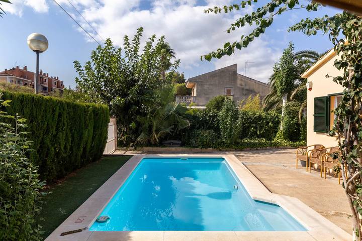 Chalet para 4 personas, con jardín y vistas al lago en Mallorca - 3