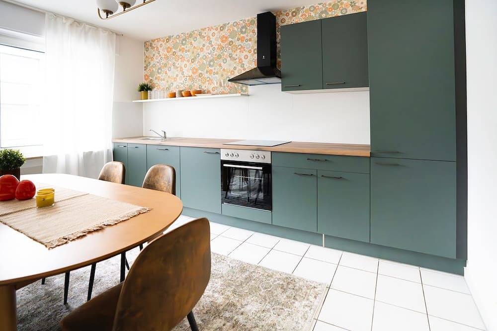 Ganze Wohnung, Seepferdchen, stilvolle Wohnung zentral in Ulm, 3 Schlafzimmer, Küche, Bad in Ulm, Schwaben