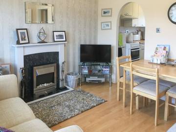 Log Cabin for 4 People in Hemsby, Newport (Norfolk), Photo 2