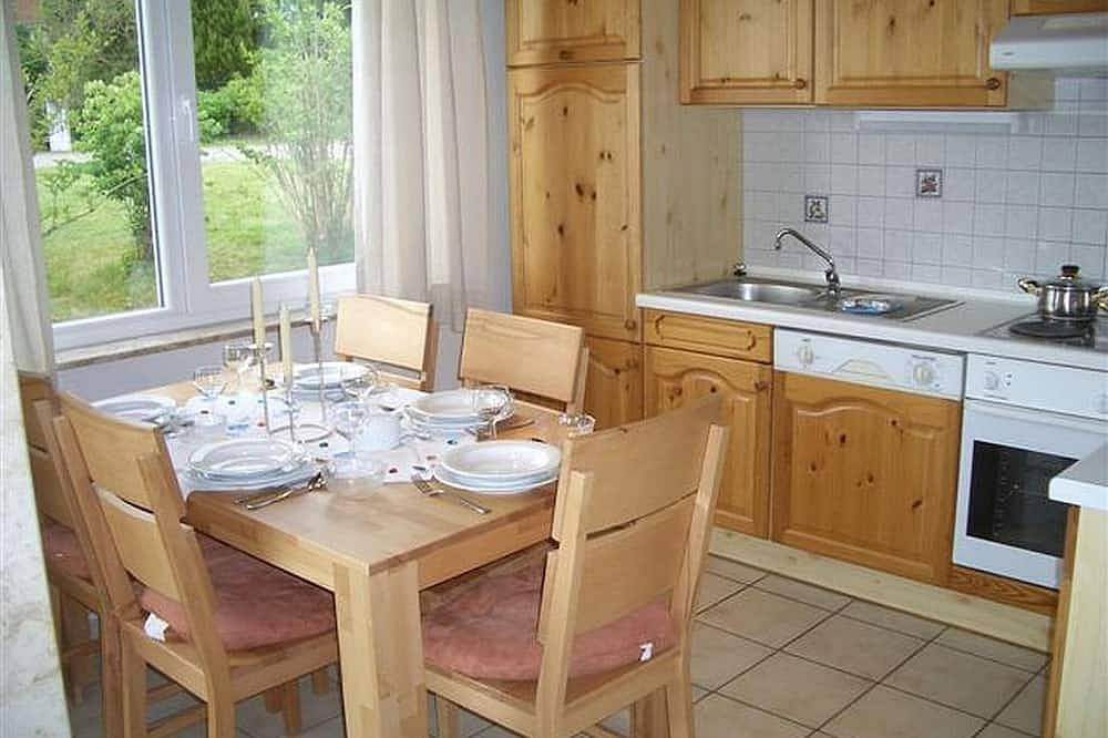 Bungalow in Uslar mit Gartenterrasse in Uslar, Weserbergland