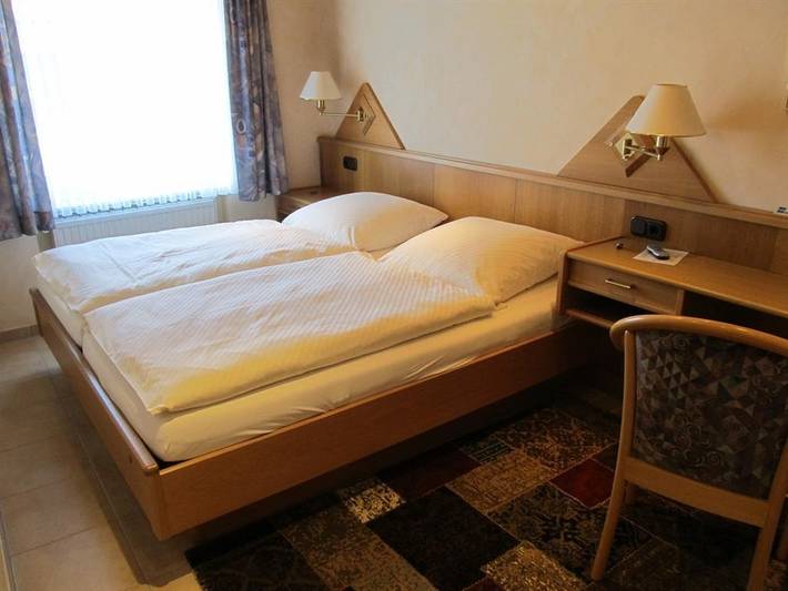 Ferienwohnung für 2 Personen, mit Sauna und Garten in Schweich an der Römischen Weinstraße - 3