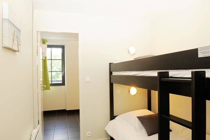 Hôtel pour 3 personnes, avec terrasse, animaux acceptés dans Office De Tourisme De Belle Ile En Mer - 4