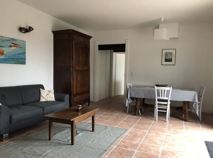 Gîte pour 3 personnes, avec terrasse ainsi que piscine et jardin, animaux acceptés en Charente-Maritime - 4