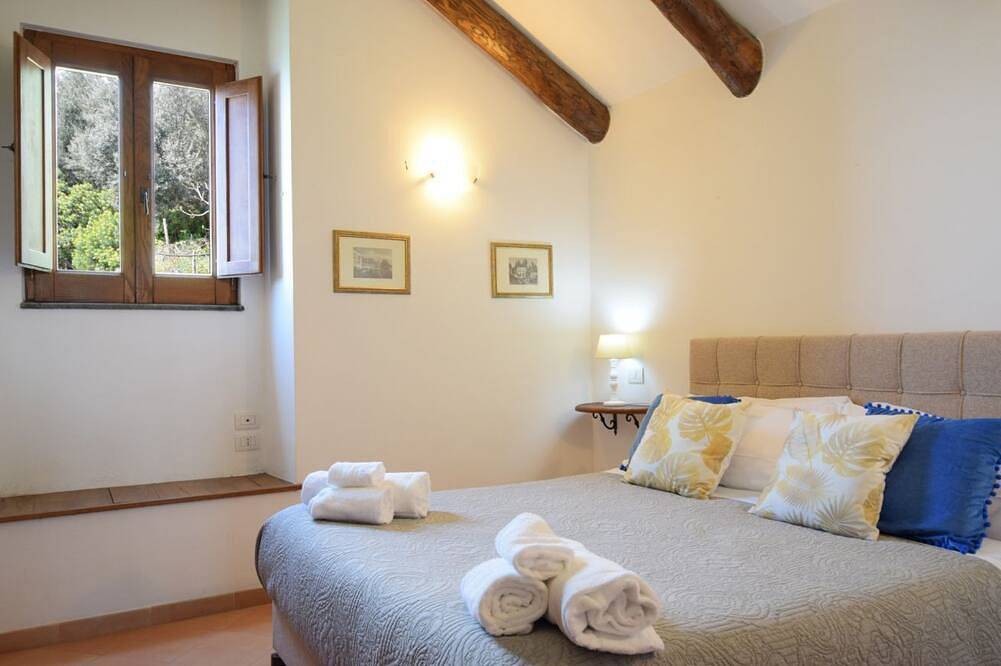 Entire apartment, Belvedere Amodeo - terrace, seaview, wifi in Conca dei Marini, Amalfi Coast