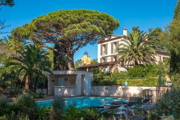Location de vacances pour 8 personnes, avec jardin dans Plage de San Peire