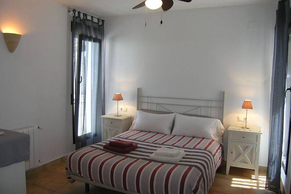 Villa Diana, ideal for vacations, 400 m. from the center of Moraira! in Club Moraira, Teulada (Spain)