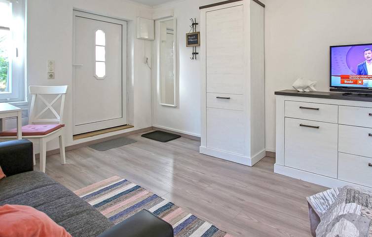 Ferienhaus für 2 Personen, mit Terrasse an der Müritz - 4