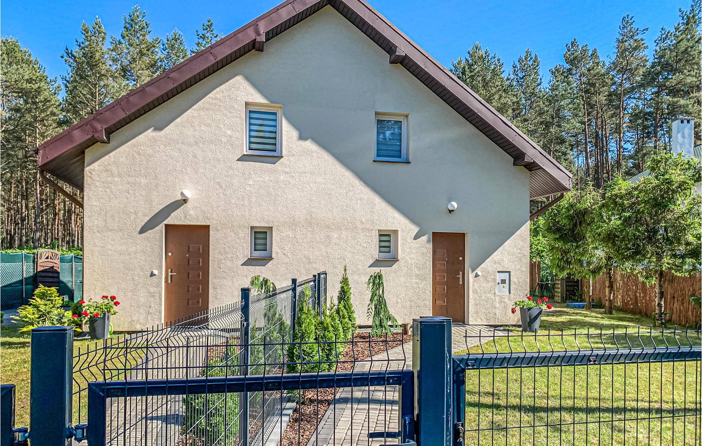 Ferienhaus für 5 Personen mit Terrasse in Kopalino, powiat wejherowski