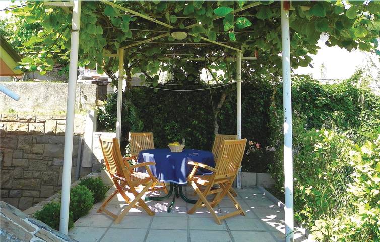 Apartamento de férias inteiro, Apartamento de férias para 4 pessoas com jardim in Piran, Riviera eslovena