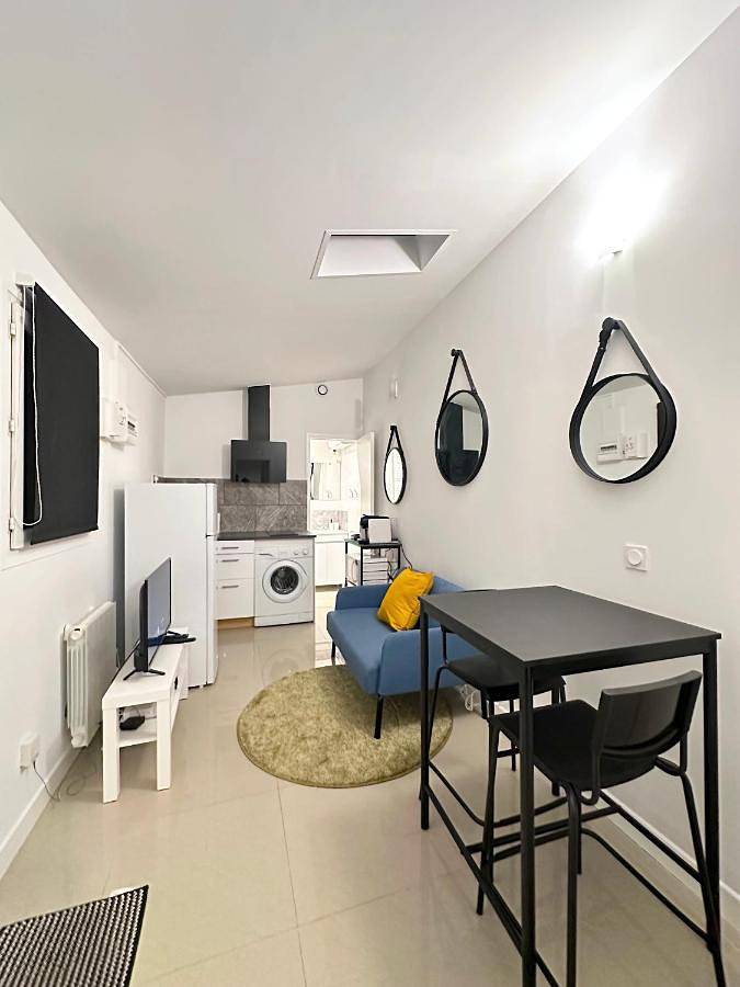 Gîte pour 2 personnes, avec terrasse et jardin à Antony - 4