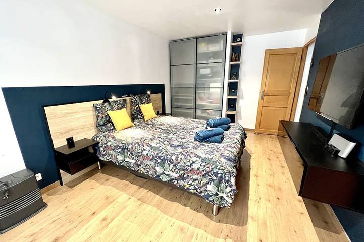 Location de vacances pour 8 personnes, avec sauna et terrasse ainsi que jardin et jacuzzi à Rédené - 4