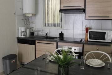 Gîte pour 4 Personnes dans Roses Centre, Roses, Photo 1
