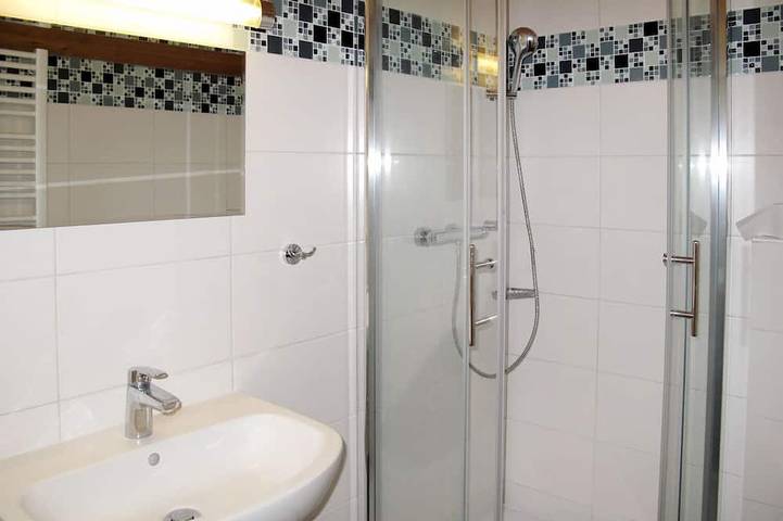 Ferienhaus für 25 Personen, mit Balkon und Garten sowie Pool in Kollnburg - 4