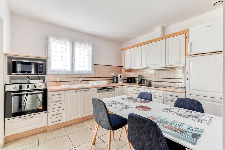 Location de vacances pour 5 personnes, avec jardin, adapté aux familles à Laure-Minervois - 4