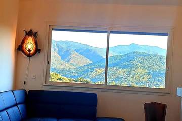 Location de vacances pour 4 personnes, avec jardin et terrasse à Sollacaro