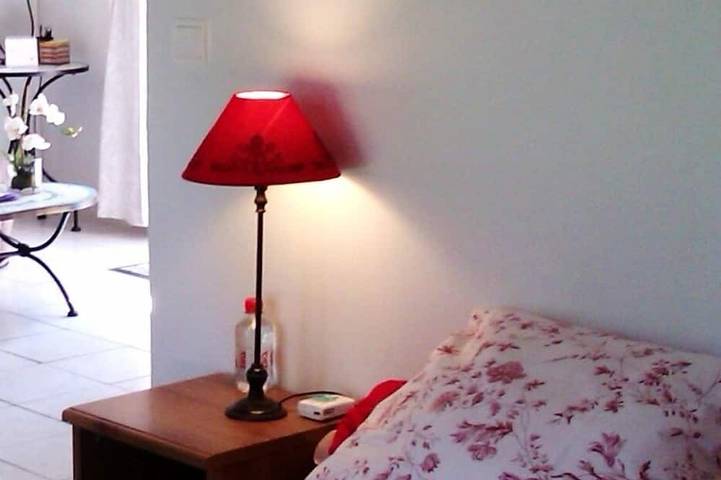 Location de vacances pour 5 personnes, avec jardin à Solaro - 2