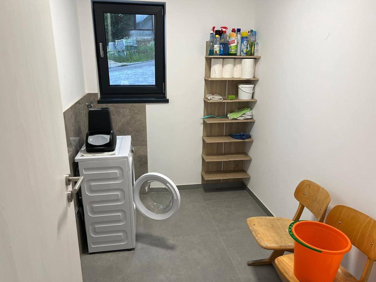 Ganze Wohnung, Moderne Ferienwohnung im Kurort Tengen-Neubau, Erstbezug in Tengen, Hegau