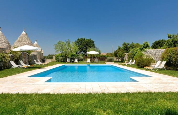 Agriturismo per 2 persone, con Terrazza e Giardino nonché Piscina e Panorama a Noci