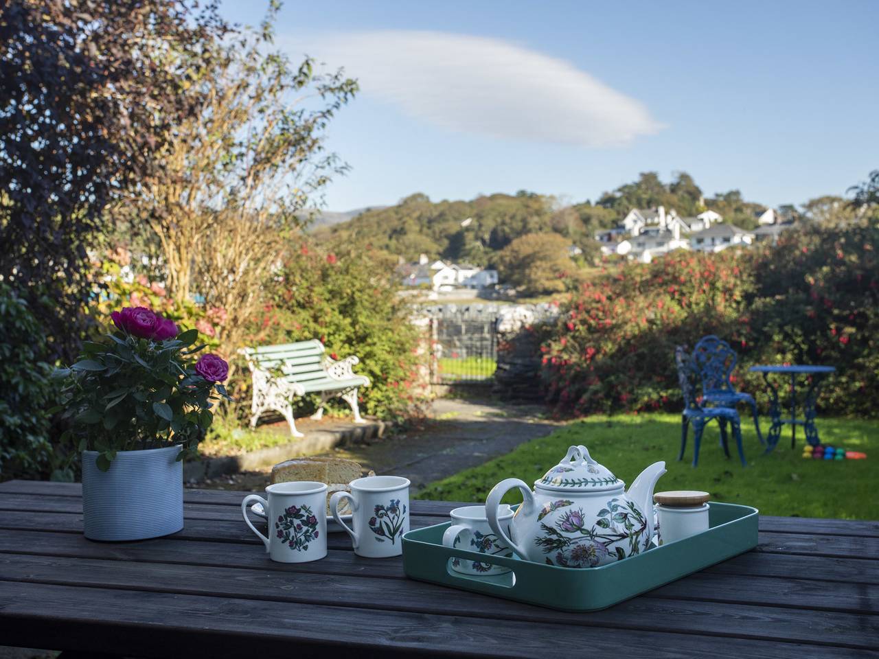 Plas Mor in Borth-y-Gest, Snowdonia
