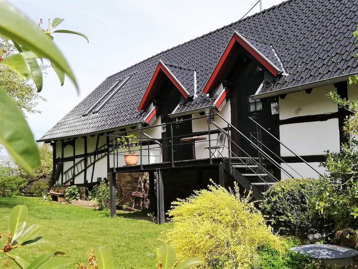Ferienhaus für 9 Personen, mit Sauna und Garten sowie Terrasse, kinderfreundlich in Rheinland-Pfalz - 3