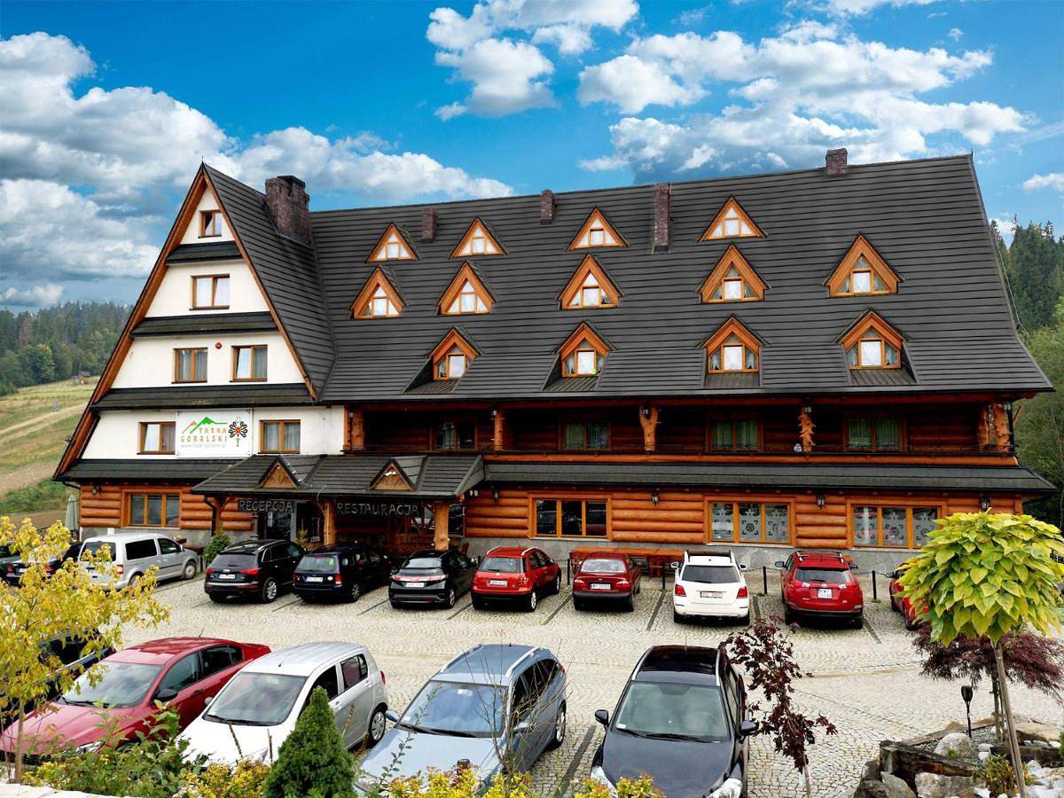 Triple Room with Private Bathroom in Suche, Karpaty (Polska)