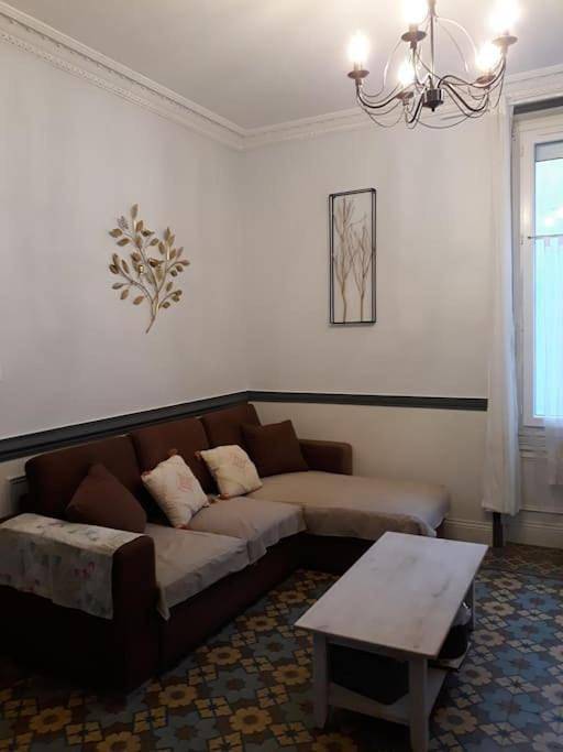 Location de vacances pour 6 personnes, avec terrasse dans Office De Tourisme De La Vallee De La Selle - 2