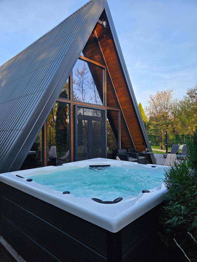Navas River House in Kraj Belgrad