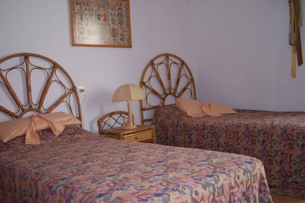 Casa rural en parque con piscina comunitaria in Villaricos, Cuevas del Almanzora