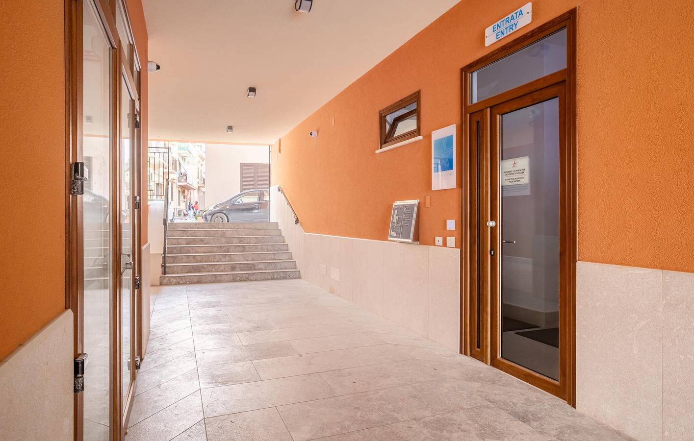 Ganze Ferienwohnung, Gemütliche Terrassenwohnung in der Nähe von Diana Restaurant & Fluss in Balestrate, Palermo Provinz