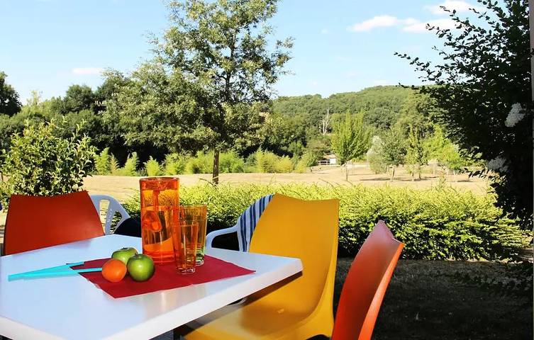 Gîte 2 pièces 2 personnes in La Bussière, Vienne (France)