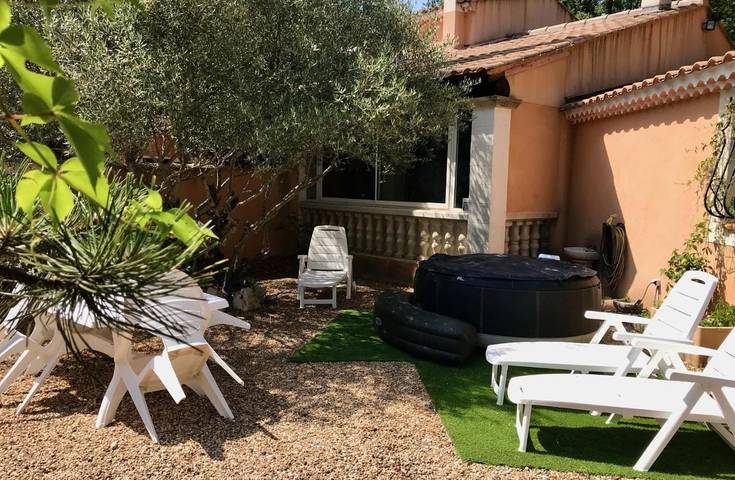 Casa de vacaciones para 3 personas, con jardín y vistas - 1