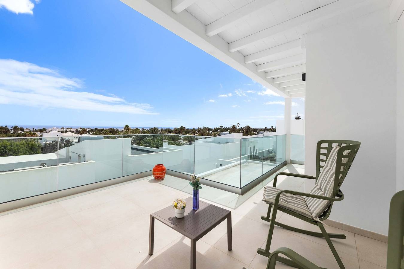 Maison de vacances pour 4 personnes avec balcon/terrasse in Playa Bastián, Teguise