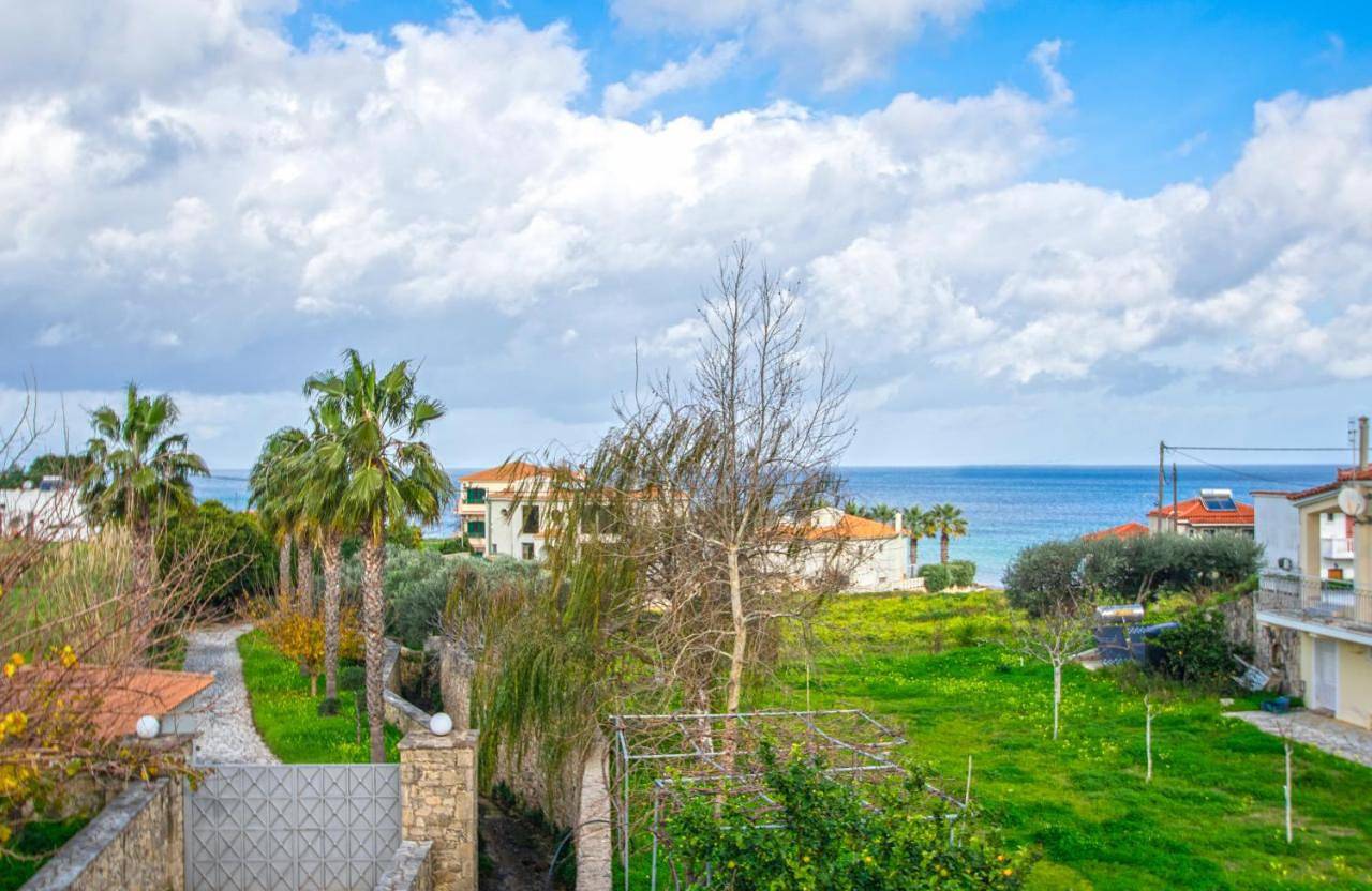 Ianthi Beach Villa by "elite" in Δροσιά (Ζάκυνθος), Κυψέλη