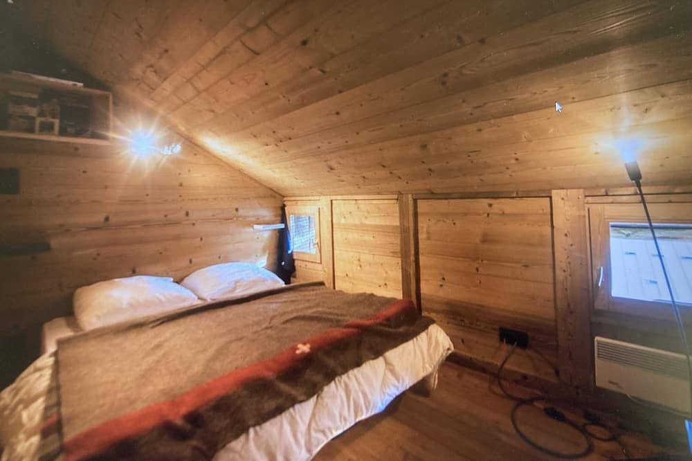 Chalet Molines Queyras, belle fuste renovee, confort luxe moderne Molines sauna in Molines-en-Queyras, Queyras