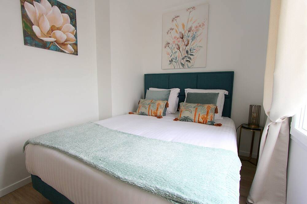 Appartement entier, ~ Spacieux logement 6 personnes proche Disney in Serris, Seine-et-Marne