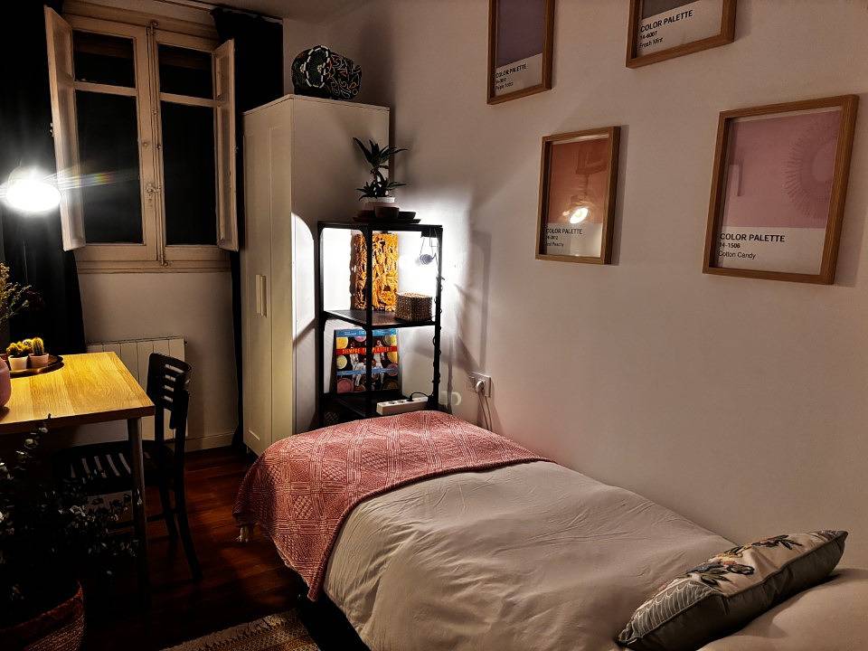 Entire apartment, Guestready - Modern flat with terrace in Valencia in Valencia, Costa de Valencia