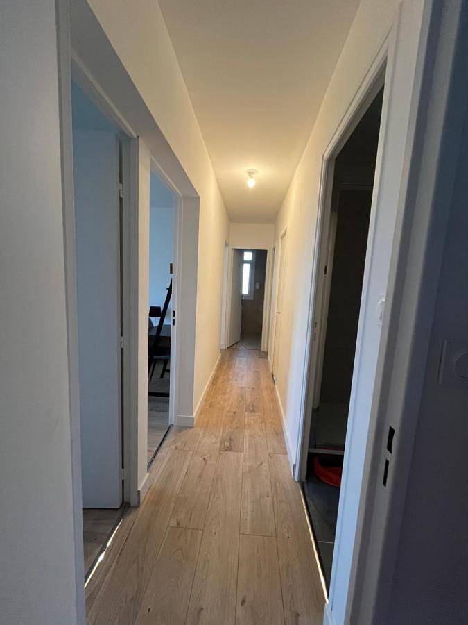 Gîte pour 9 personnes, avec vue et balcon à Valence - 4