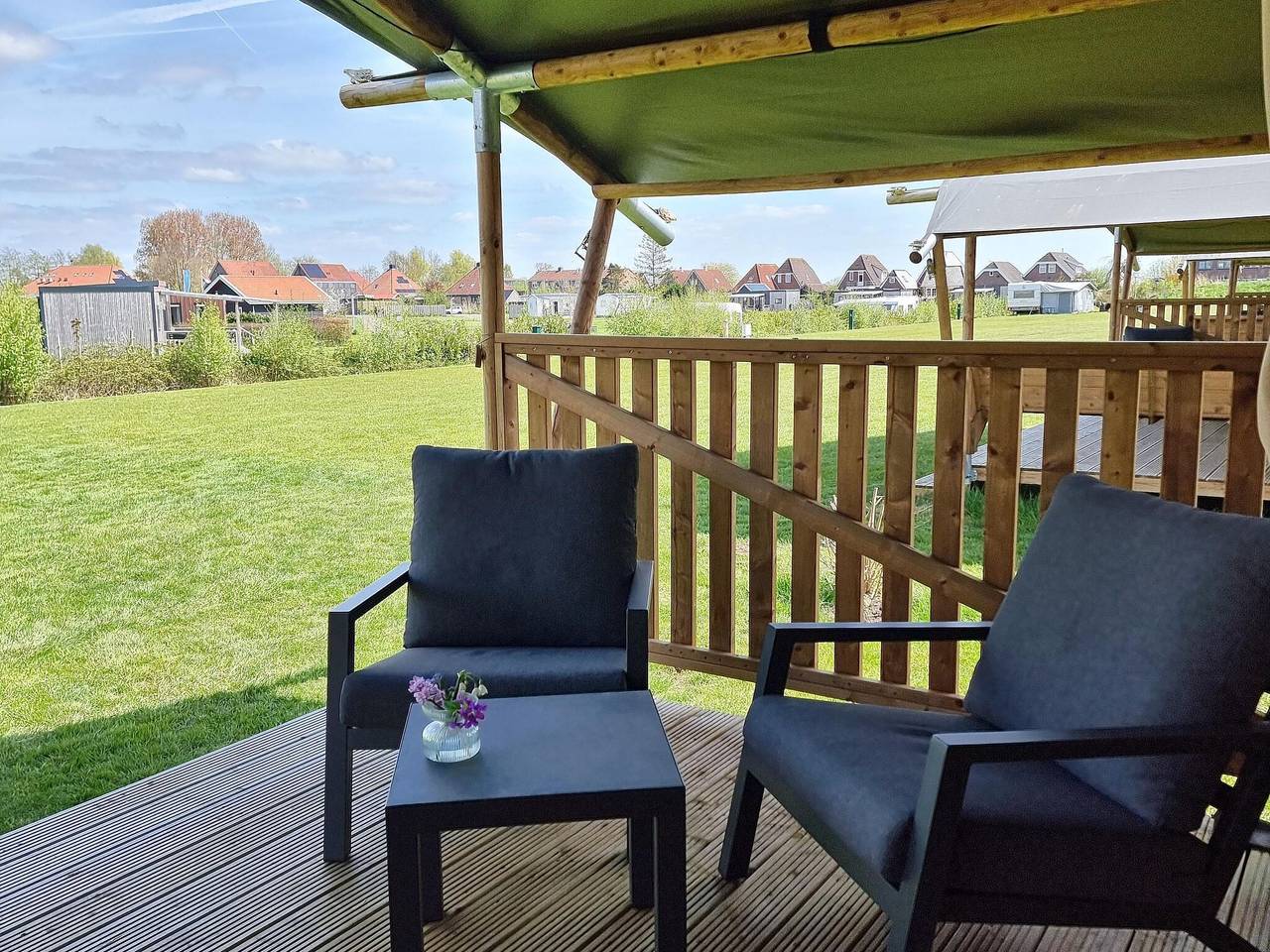 Glamping-Ausflug am Wasser in Nationalpark De Alde Feanen
